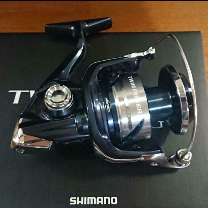 Shimano 21 TWIN POWER SW 8000PG Spinning Reel New in Box Shimano 21 TWIN POWER SW 8000PG Spinning Reel New in Box