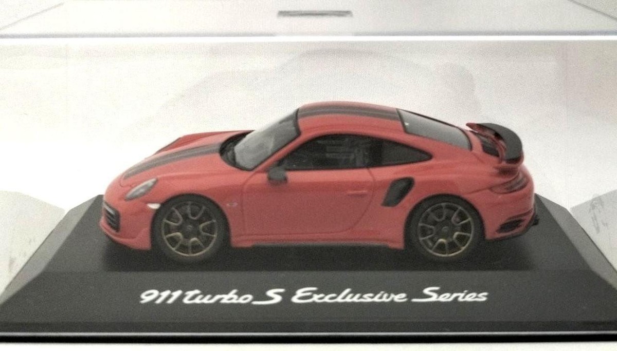 スパーク　911 Turbo S Exclusive Series 1/43 SPARK Minicar 1/43 PORSCHE 911 TURBO S Exclusives Series Red