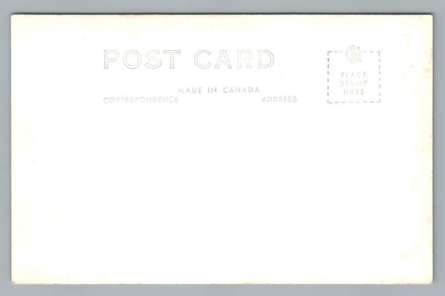 Kings Gate BC American Border RPPC Gas StationBritish Columbia Photo