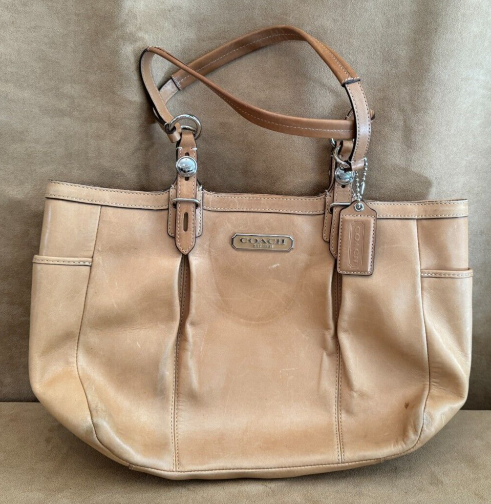 Coach Gallery Tote Pleated Tan Leather Shoulder Bag f15147 purse