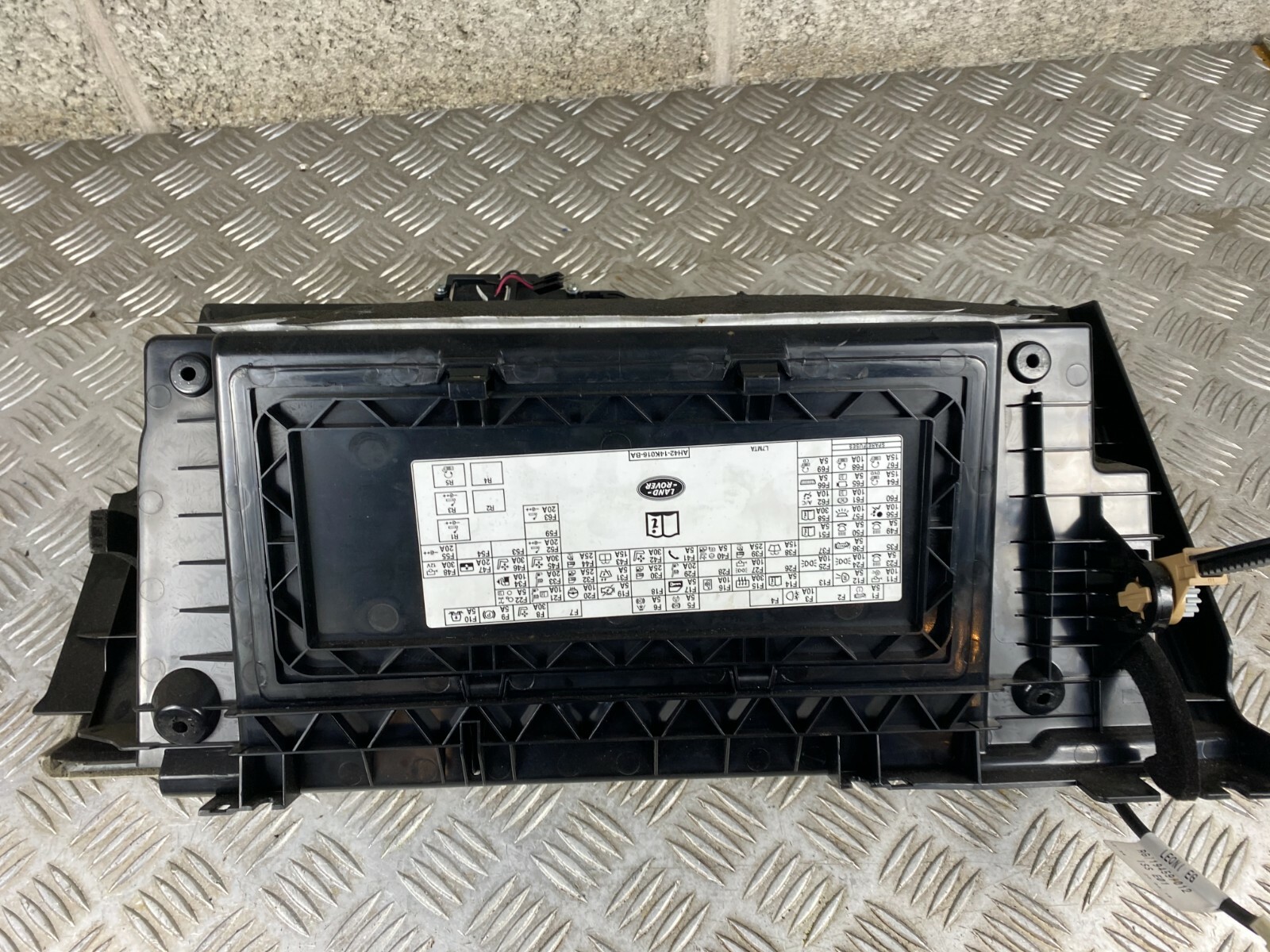 RANGE ROVER L322 2010 2012 3.6 LEFT PASSENGER SIDE LOWER GLOVE BOX