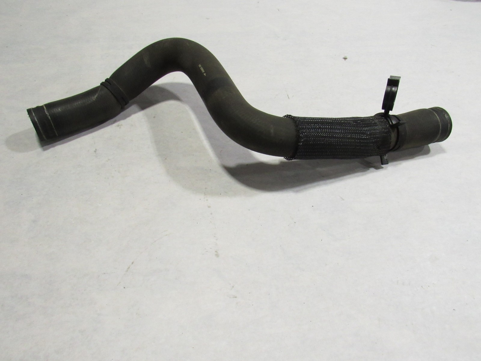 20-23 McLaren GT 2021 Radiator Lower Water Coolant Hose Pipe Line Tube ;:Y