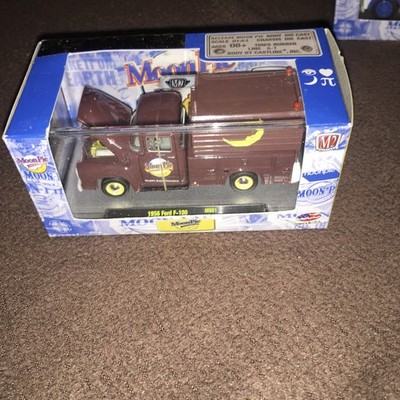 M2 Machines Moon Pie   1956 Ford F-100   Brown - MN01 13-12