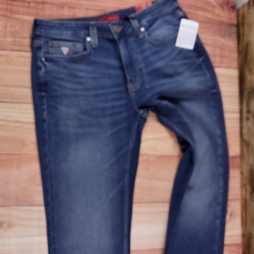 NWT Guess Jeans Mens Desmond Relaxed Tapered Nilam Washed 32x30 (Meas. 33x29.5) - Picture 8 of 14