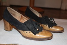 Vintage 1970s Hill and Dale Women s Brown Suede Leather Heel Pumps Size 6 1/2