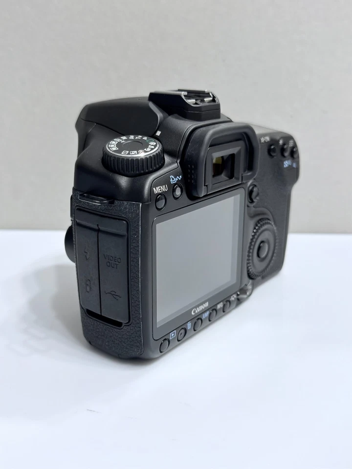 Digitalkamera Canon EOS 40D 10.1MP / Live View / - nur 12822 Auslösungen - Bild 3 von 4