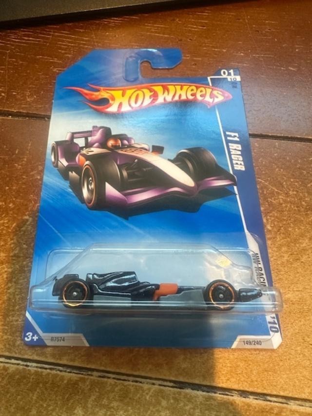 2010 Hot Wheels HW Racing F1 Racer #149 Black