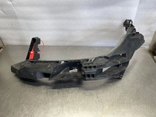 Mercedes-Benz GL X166 2019 Halterung Scheinwerfer A1666200591 YVF15286 Mercedes-Benz GL X166 2019 Halterung Scheinwerfer A1666200591 YVF15286