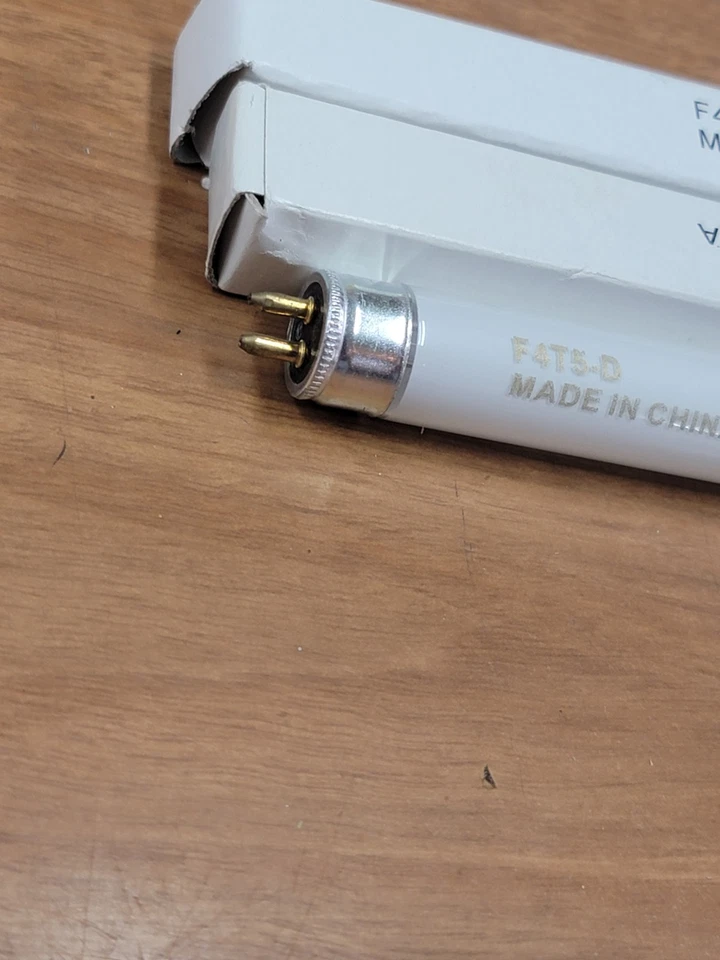 F4T5-D High Output Linear Fluorescent, 4 Watts, G5 Base, T-5 Bulb, 6". 2pk - Image 3 of 3