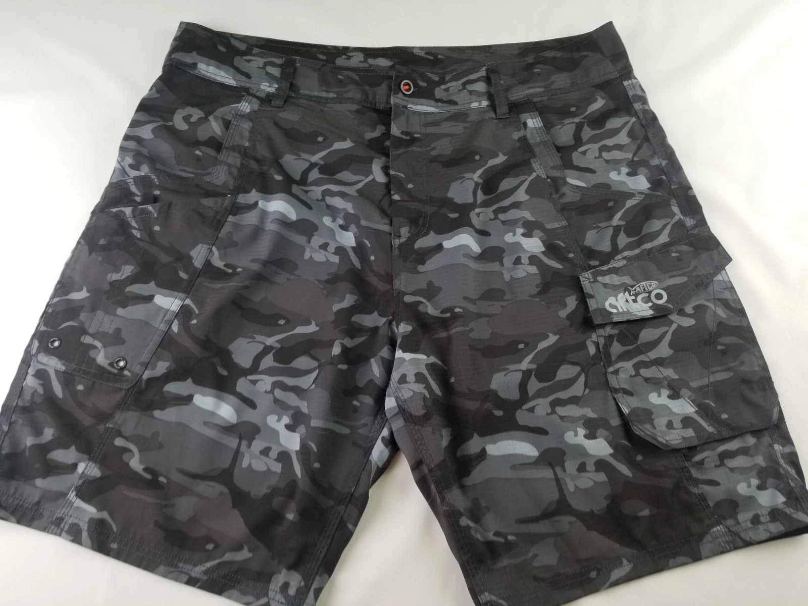 AFTCO Men`s Size 38 Gray Stretch Blend Camo Cargo Ripstop Fishing Shorts #6470