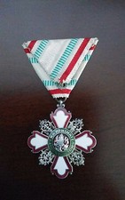Bulgarie / Ordre Bulgare pour l'Incitation à l'Humanité - CROIX ROUGE - Croix de 3ème classe / moi