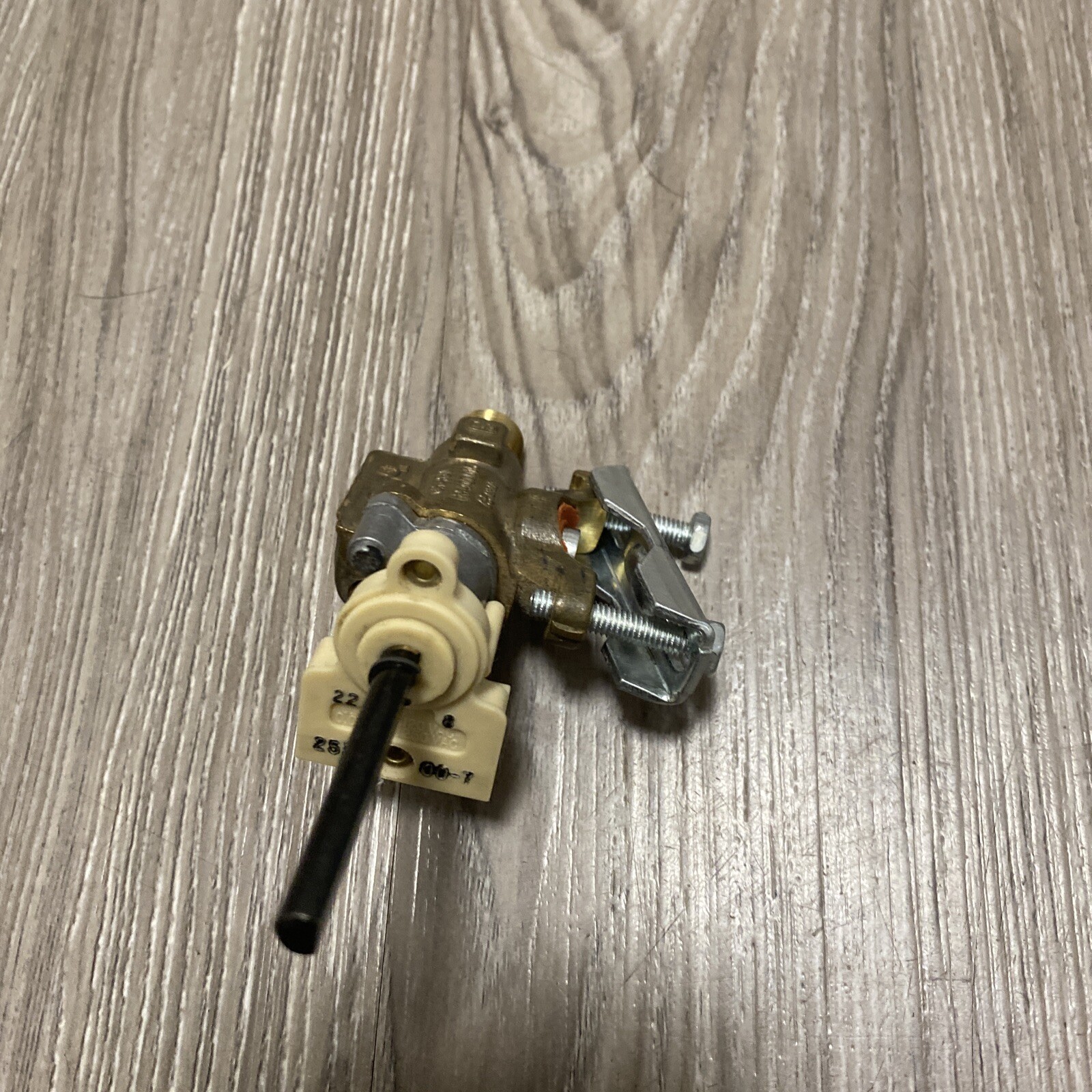 DCS Range/Cooktop Medium C Burner Burner Valve 210903, 210904 eBay