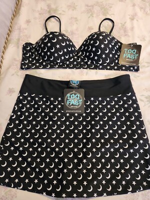 Woman's Too Fast Star & Moons Two Piece Swimsuit NWT XL / XXL