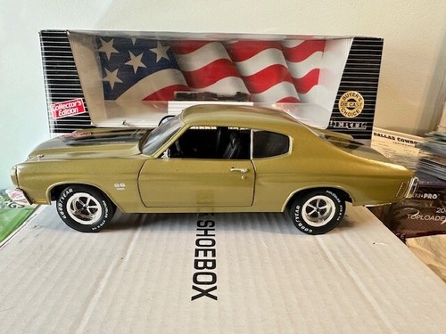 Chevrolet Chevelle LS6 1970 Street Machine ERTL 1/18 - Violet Métal - Miniature Collection
