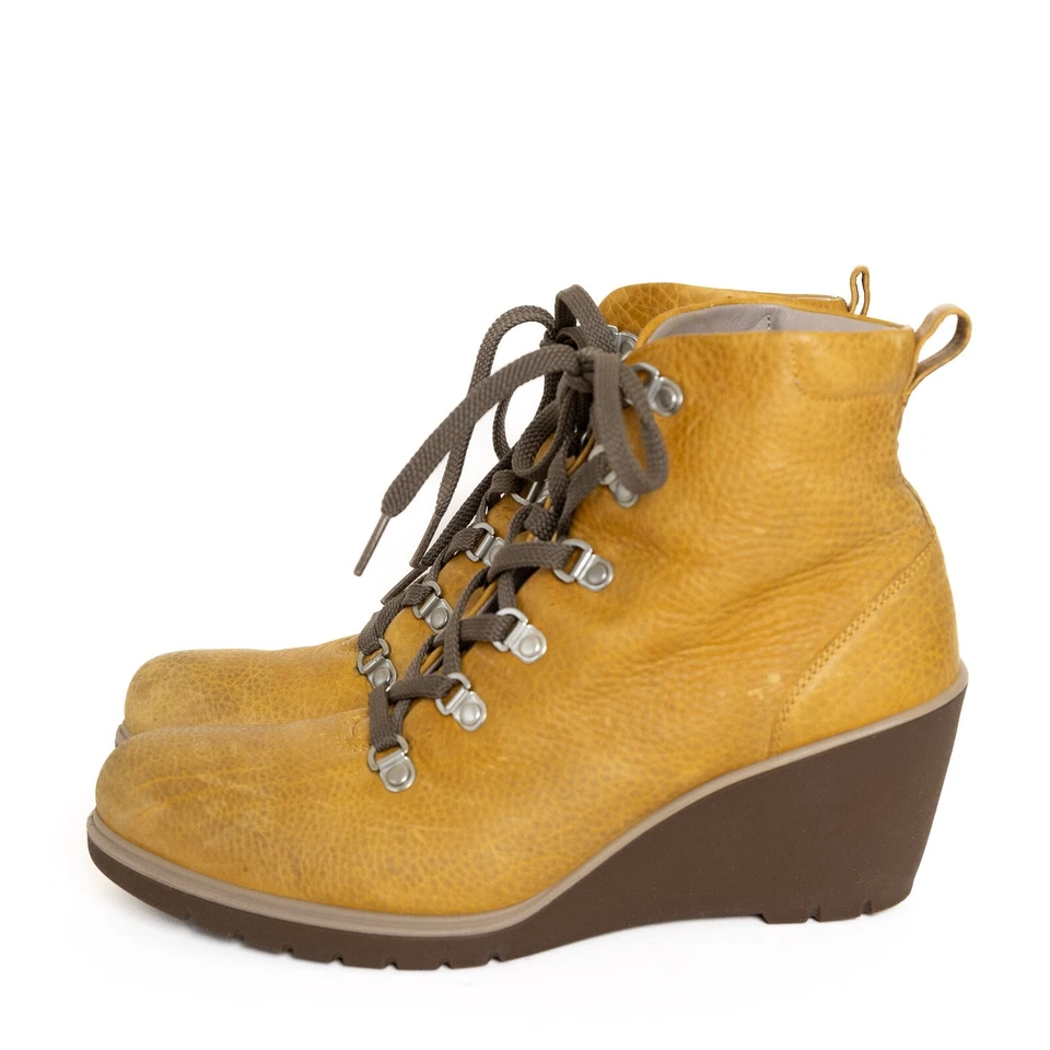 ECCO женщин мягкой кожи шнурует вверх середины на танкетке ботильоны горчичный желтый ЕС 39 США 8 - Изображение 3 из 4