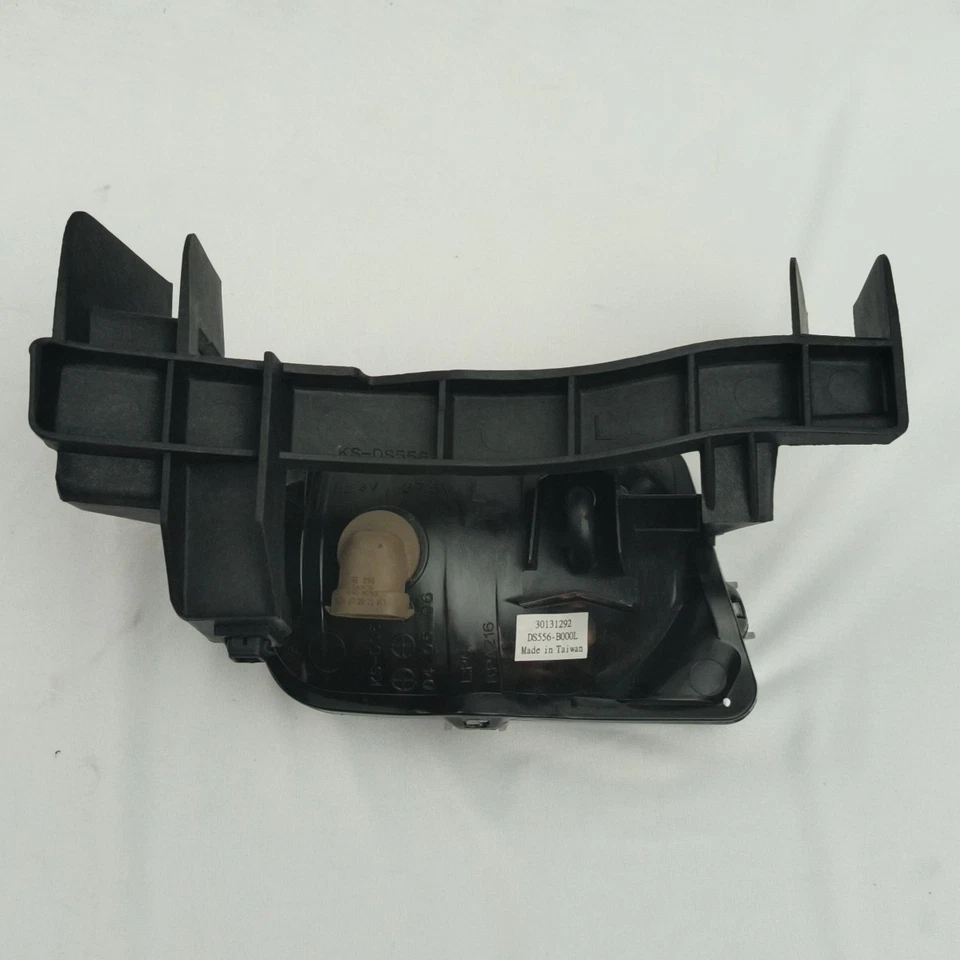 Left Driver Side Fog Lamp Light Assembly NSA1054AL For 1998-1999 Nissan Altima - Image 3 of 4