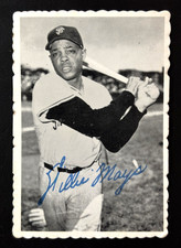 Vintage Willie Mays Baseball Card Timeline: 1951-1974 105