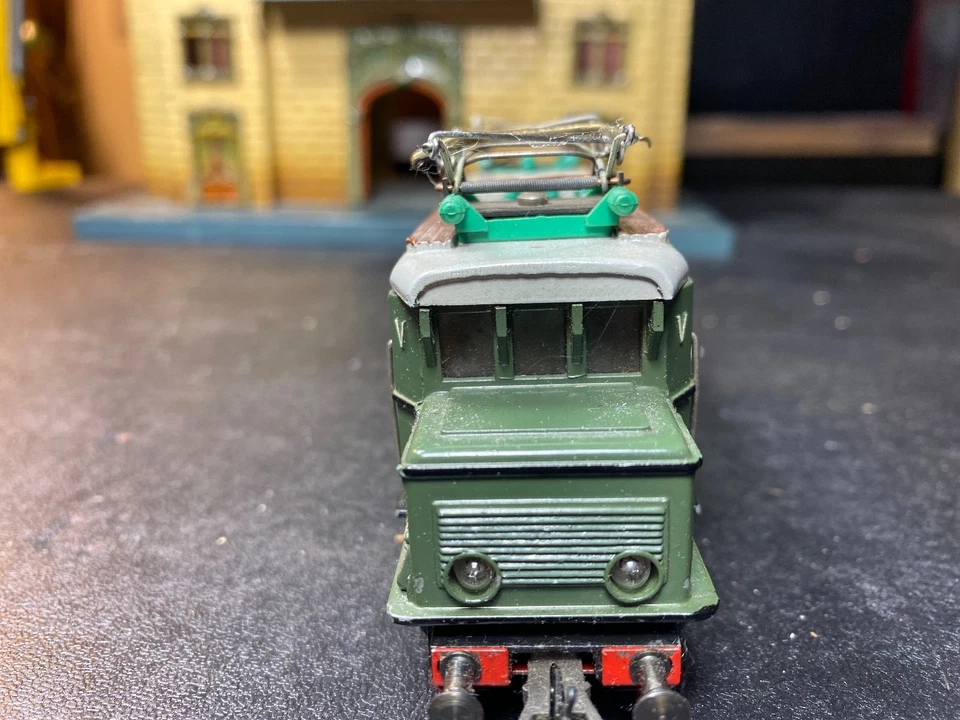 VINTAGE 1953 FLEISCHMANN HO ELECTRIC LOCOMOTIVE NO. 1335-G ORIGINAL BOX - Image 4 of 4