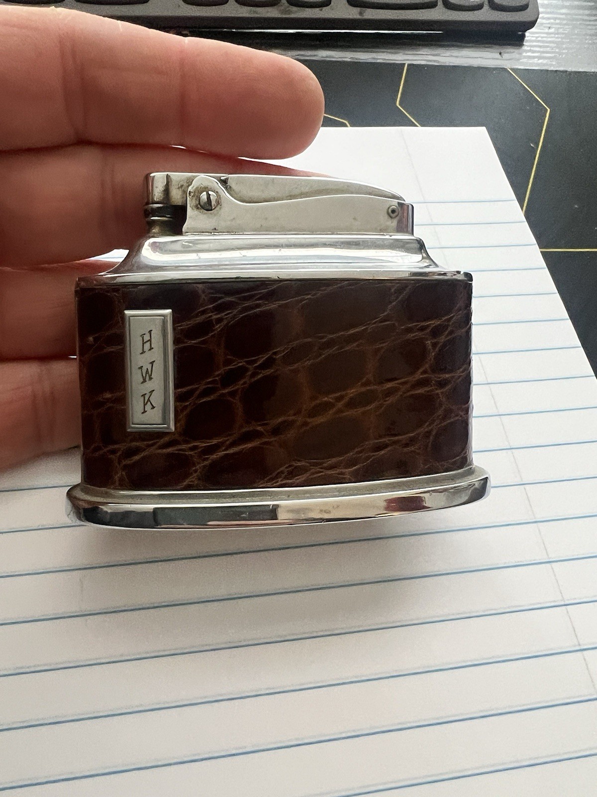 Vintage Ronson "Senator " Table Lighter Embossed Leather Like Wrap. Works!