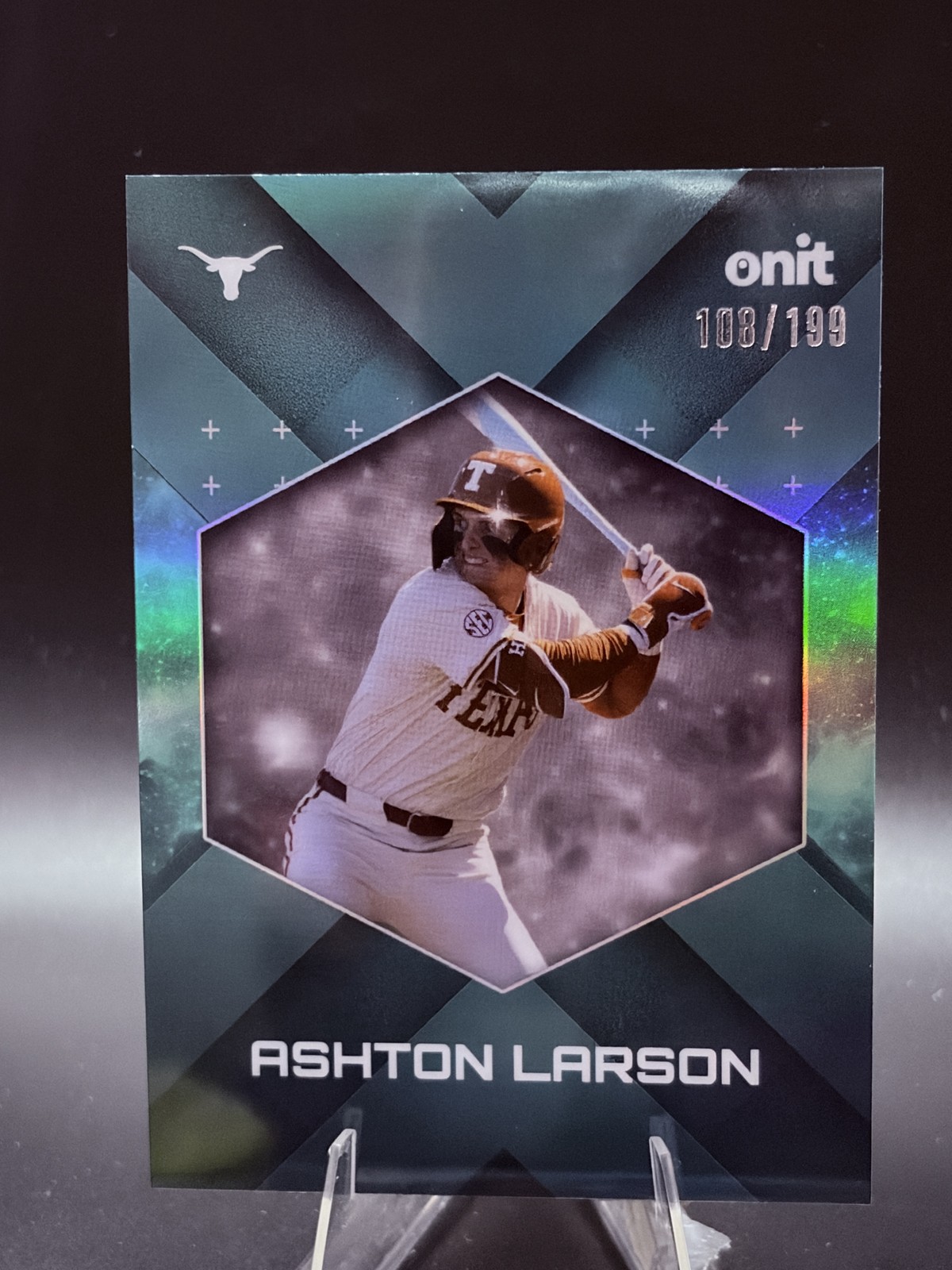 #40 Ashton Larson 2026 ONIT Athlete Gravity Teal #/199 Texas Longhorns
