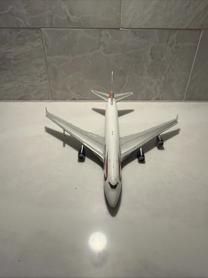 Gemini Jets 1:400 British Airways Boeing 747-436, G-BNLV, Model Airliner - Image 2 of 4