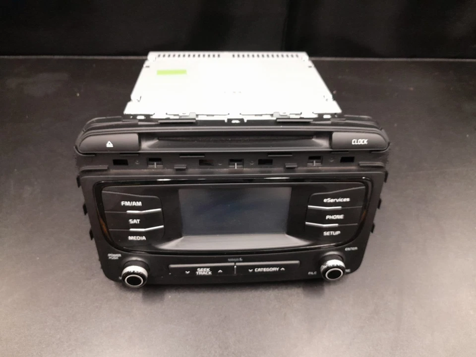 2016-2018 KIA SORENTO RÁDIO AM/FM SIRIUS CD PLAYER TELA TELA 96160-C6000WK - Imagem 2 de 4