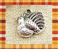 LOT 4 BULK SILVER TURKEY BIRD THANKSGIVING FOOD FALL AUTUMN CHARMS 15mm x 13mm