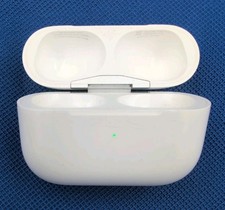 Apple AirPods Pro 2 USB-C Charging Case A2968