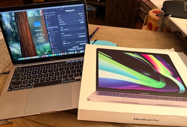 Macbook Pro M1 13.3in 24GB 256GB SSDRAM A2338 Muy buena condición / Uso ligero 2