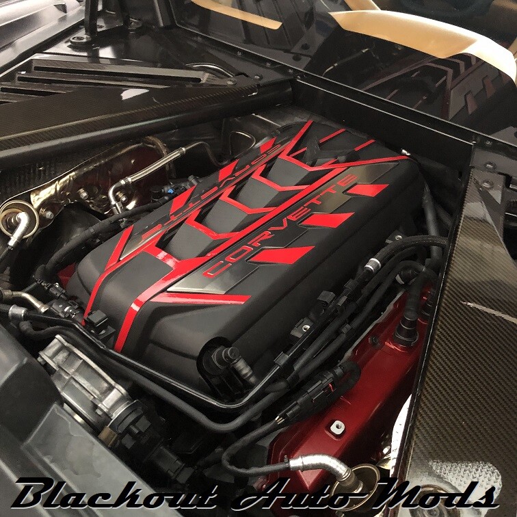 Adesivi Per Copertura Motore Chevy Corvette C8 (2020-2025) – Lettere Nere Lucide In Vinile – MastroiAuto - Foto 4