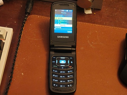 Téléphone portable à clapet rétro robuste Samsung Rugby II 2 SGH-A847D (TELUS) 2 MP - Photo 3 sur 17