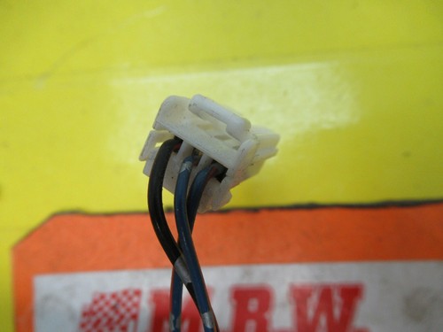 THEFT LOCKING COMPUTER RELAY DOOR LOCK KEYLESS WIRE PLUG END for 96-98 MAZDA MPV - Picture 2 of 11