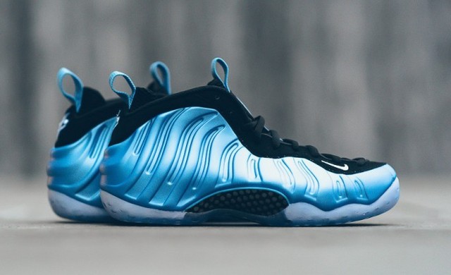 air foamposite one university blue
