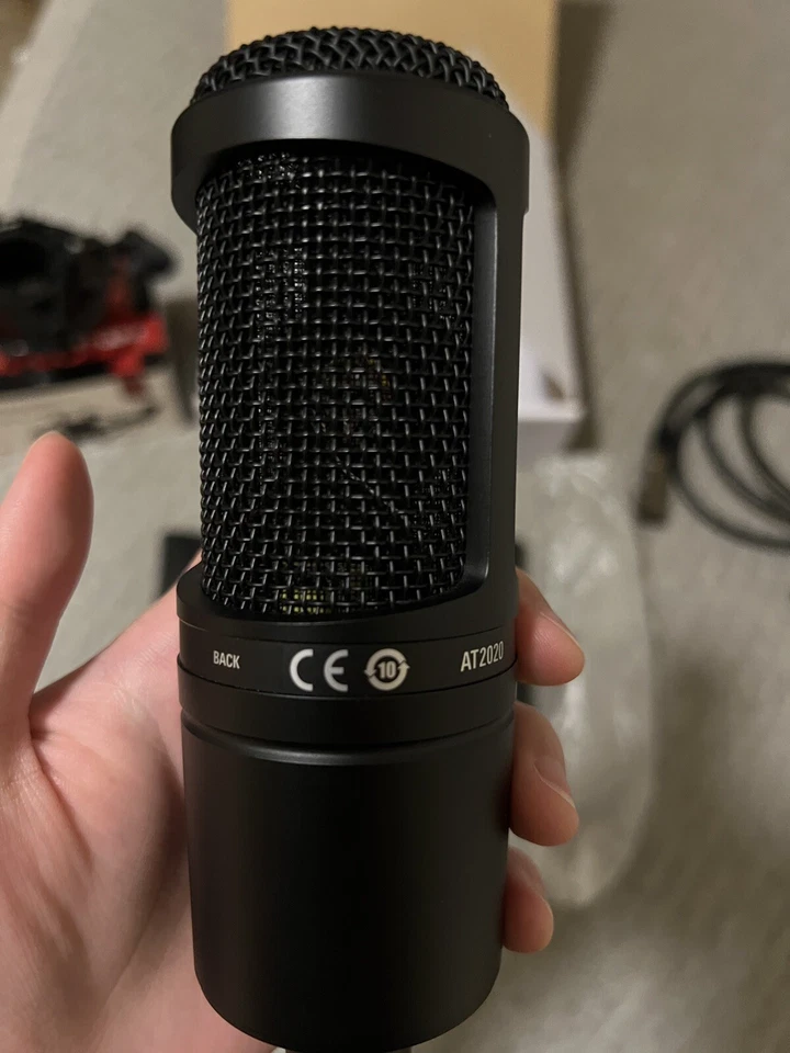 NUEVO Audio-Technica AT2020 - Paquete de estudio exclusivo Foto 3 de 4