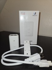 UBIQUITI 24V POE Adapter with power cable 24-7W-G-WH