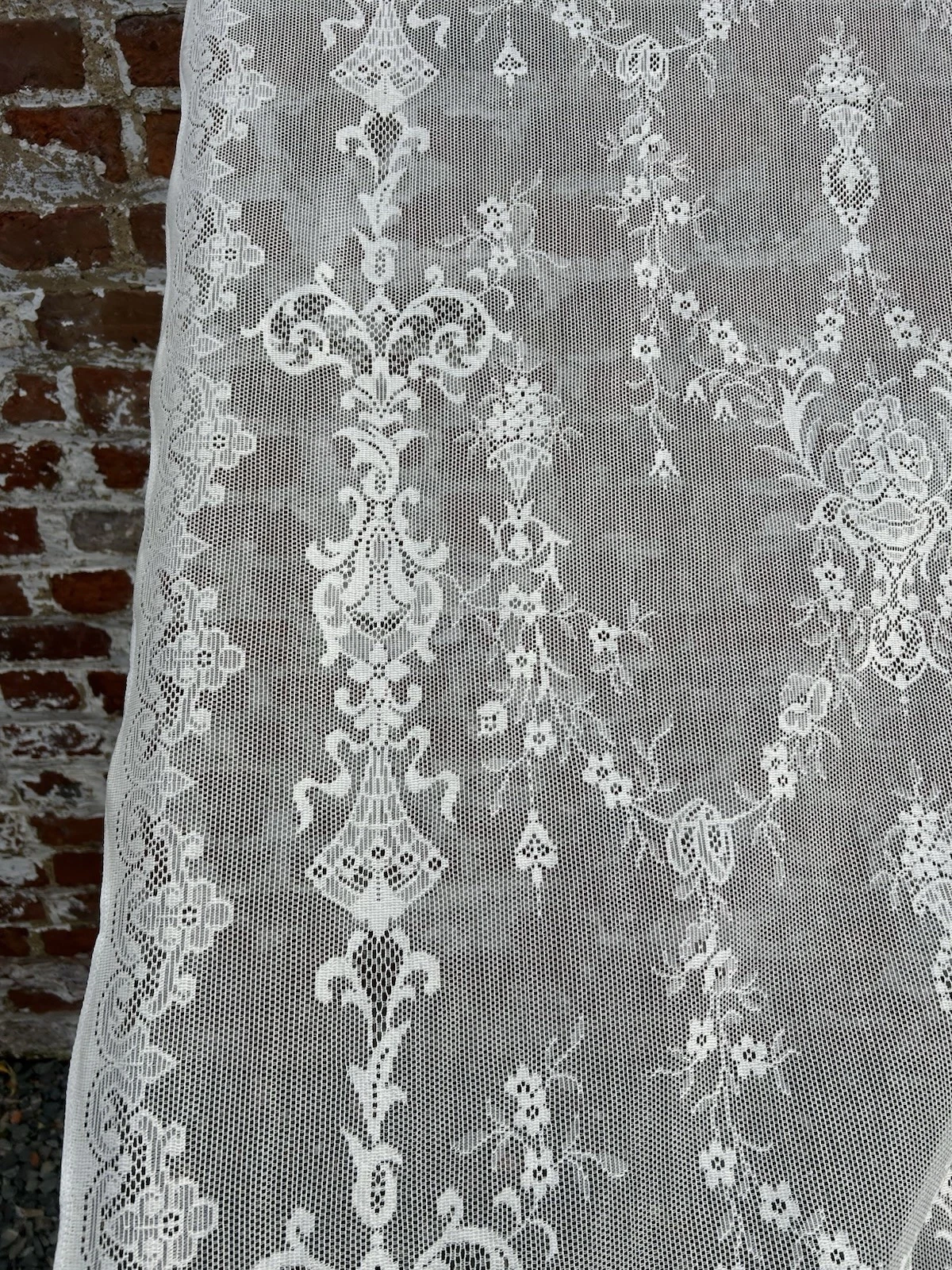 Lucinda - Period Design Cotton Lace Curtain Panelling Yardage 36” Wide White
Opens in a new window o