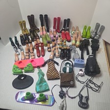 Monster High Mixed Lot Of Clothes And Accessories apprx 85 items total