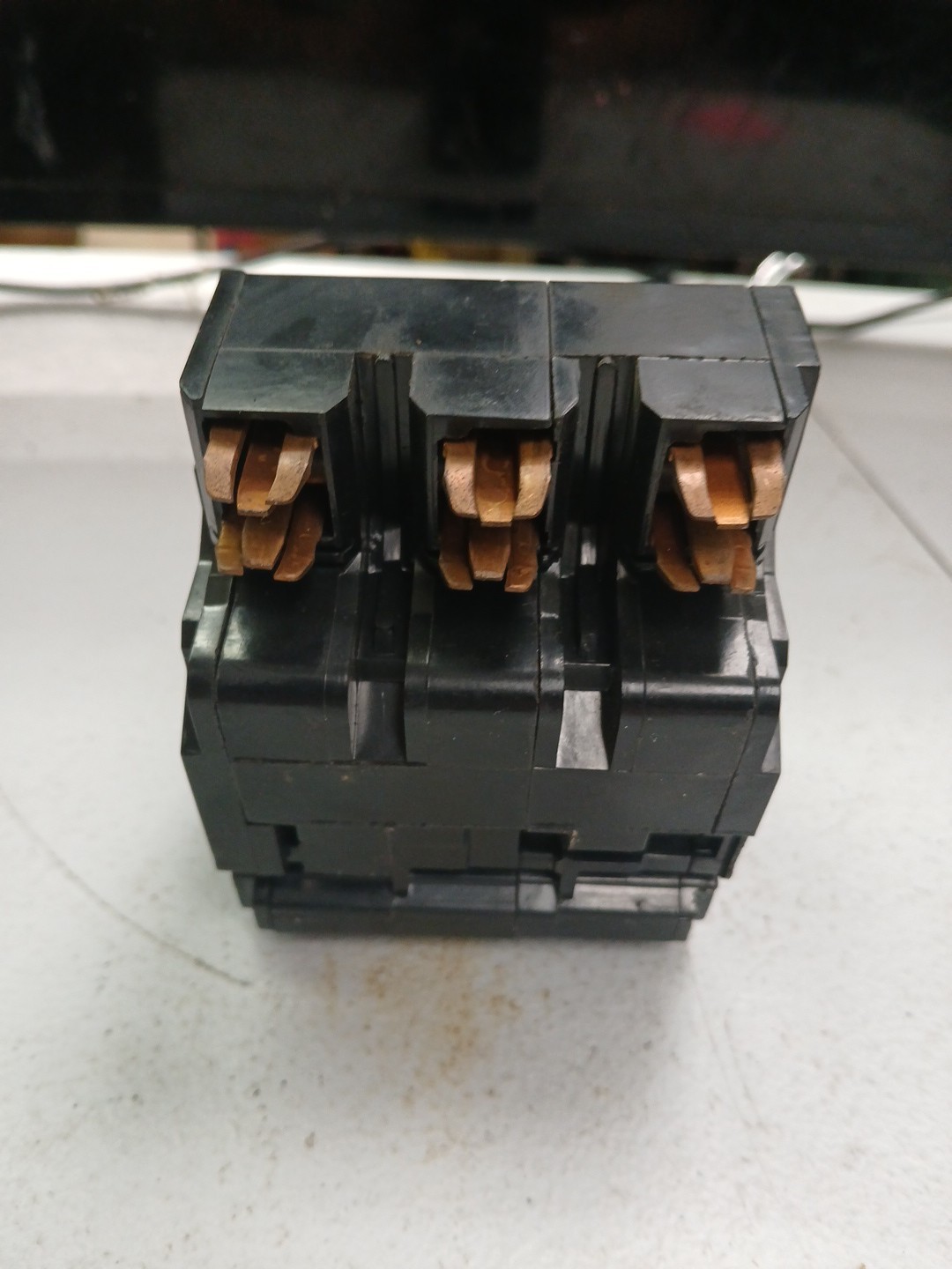 Federal Pacific FPE Stab Lok NA3100 - 100A 240V 3-Pole Circuit Breaker - ECS