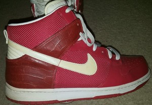 nike dunks high all red