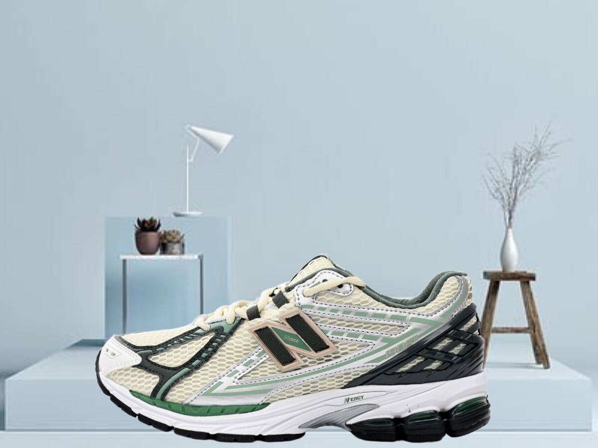 FL New Balance 1906R White Green Mens Sports Shoes M1906RL1