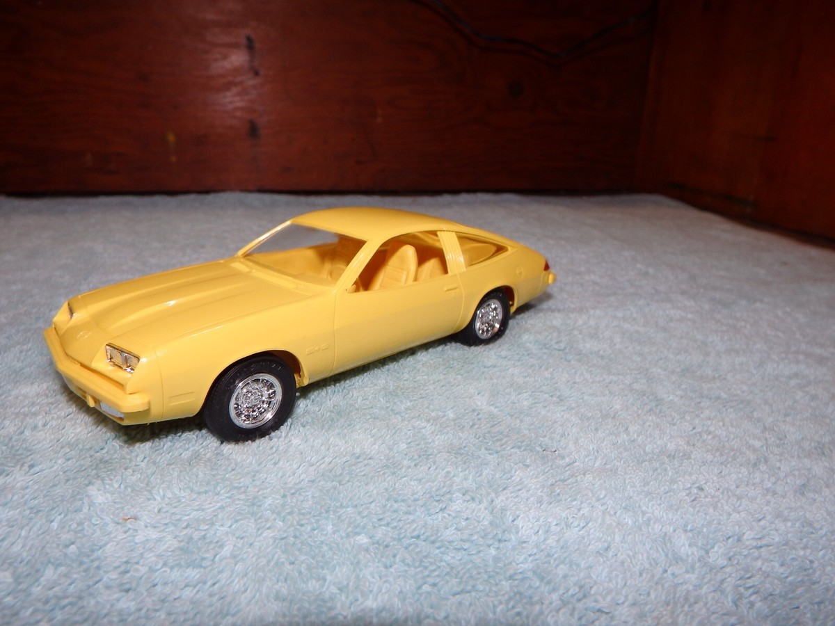 1979 CHEVY MONZA IN YELLOW PROMO MODEL 1.24 PLASTIC CLEAN CAR | eBay