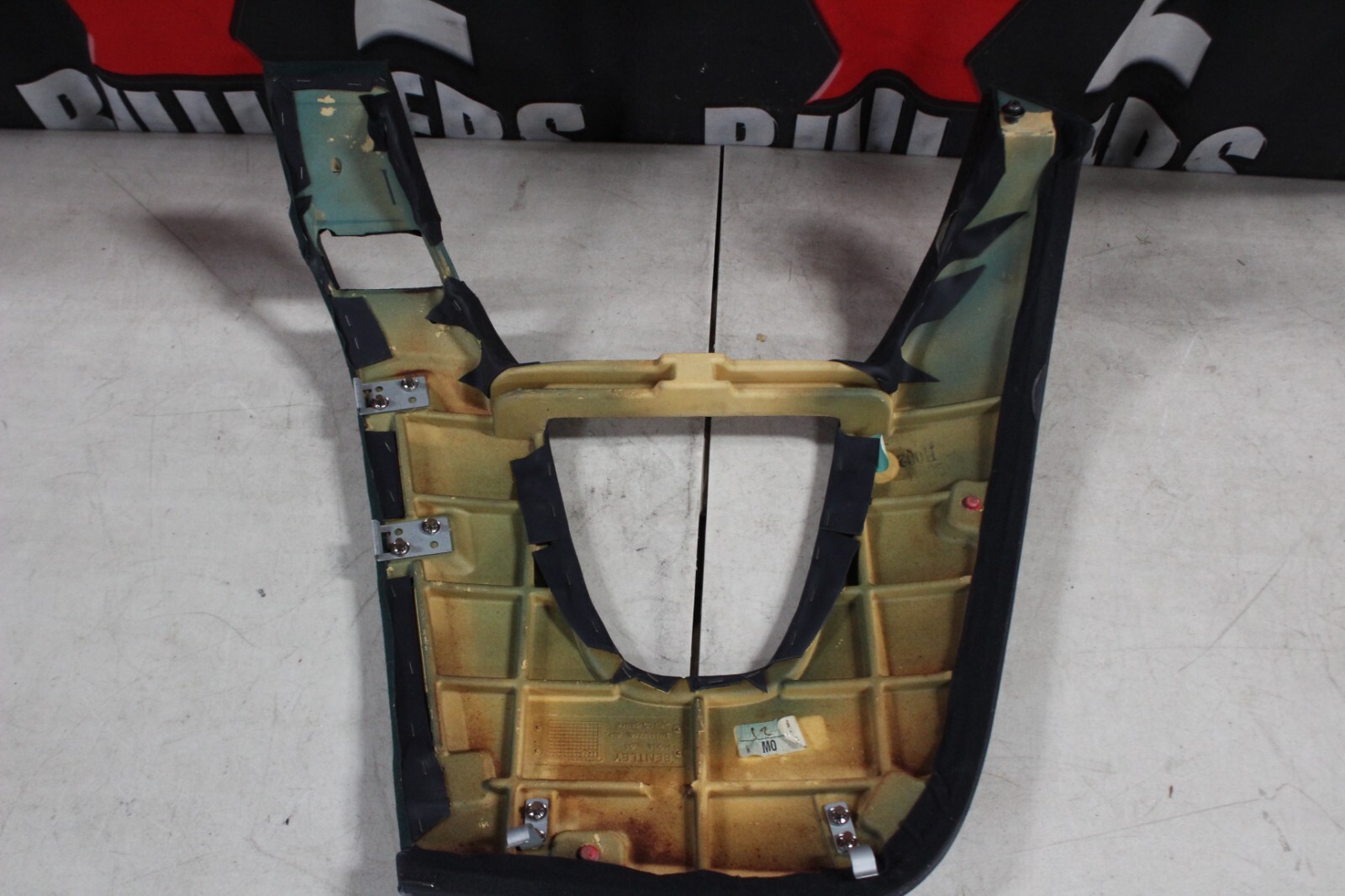2006 Bentley Continental RH Right Rear Side Tray Cover 3W8867764L