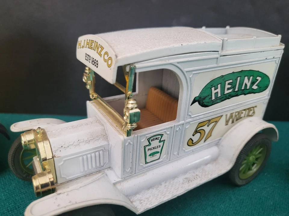 VTG  Lot Of 3- ERTL Die Cast 1/25 Promotional Delivery Truck Banks , Ford, Mack - Image 4 of 4