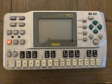 Yamaha QY70 Portable Music Sequencer Synthesizer FOR PARTS ONLY DOES NOT WORK!