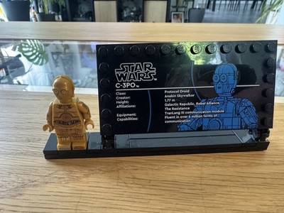 LEGO Star Wars 75398 C-3PO Displaytafel + C-3PO Figur SW0161A