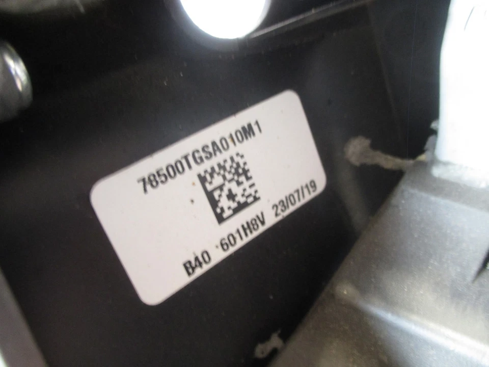 Volante Honda Passport 2019 con controles OEM Foto 4 de 4