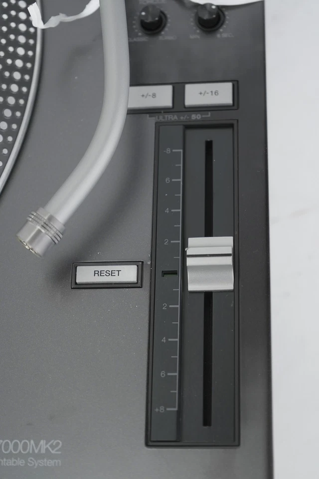 Reloop RP-7000 MK2 Professional Direct-Drive DJ Plattenspieler schwarz BESCHÄDIGT - Bild 4 von 4