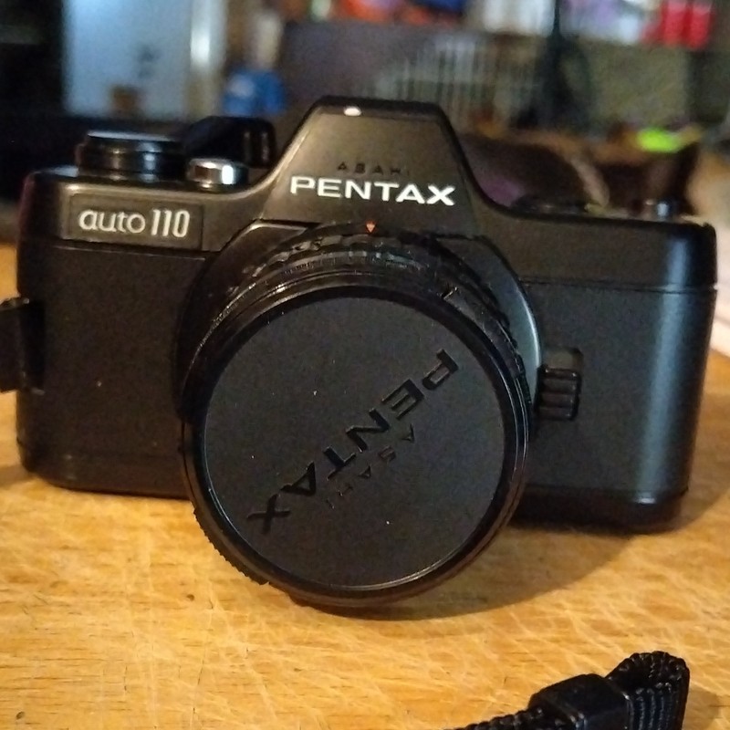 Pentax Auto 110 110 Film Subminiature Camera Black w/ Flash & Lenses