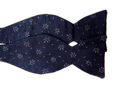 Carrot Gibbs Pure Silk Handmade Bowtie Bow Tie - Black