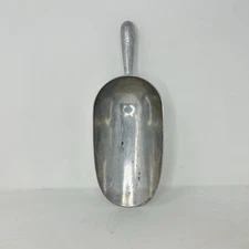 Winco 24 Ounce Aluminum Metal Ice Candy Grain Feed Scoop